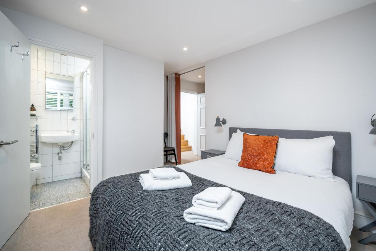 Sleek Flat With Communal Courtyard ลอนดอน ภายนอก รูปภาพ