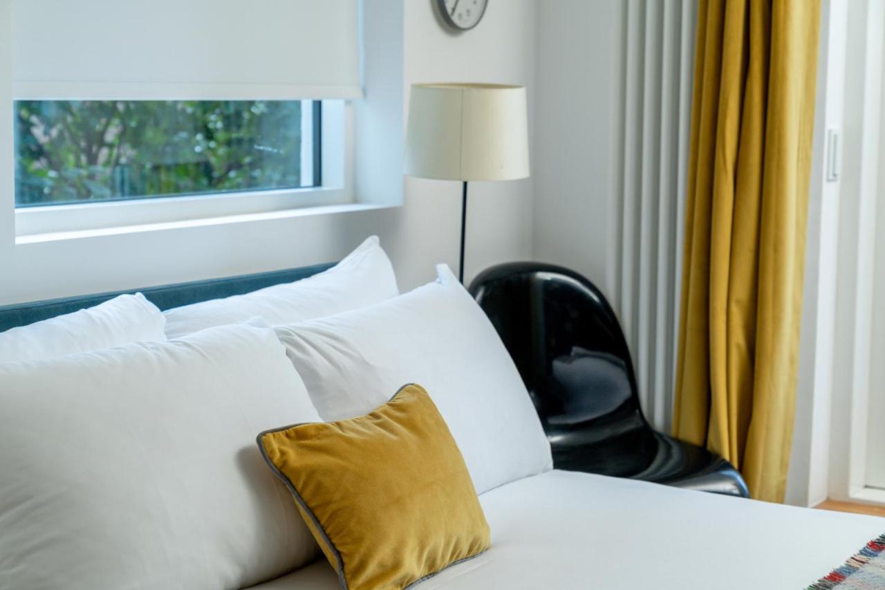 Sleek Flat With Communal Courtyard ลอนดอน ภายนอก รูปภาพ