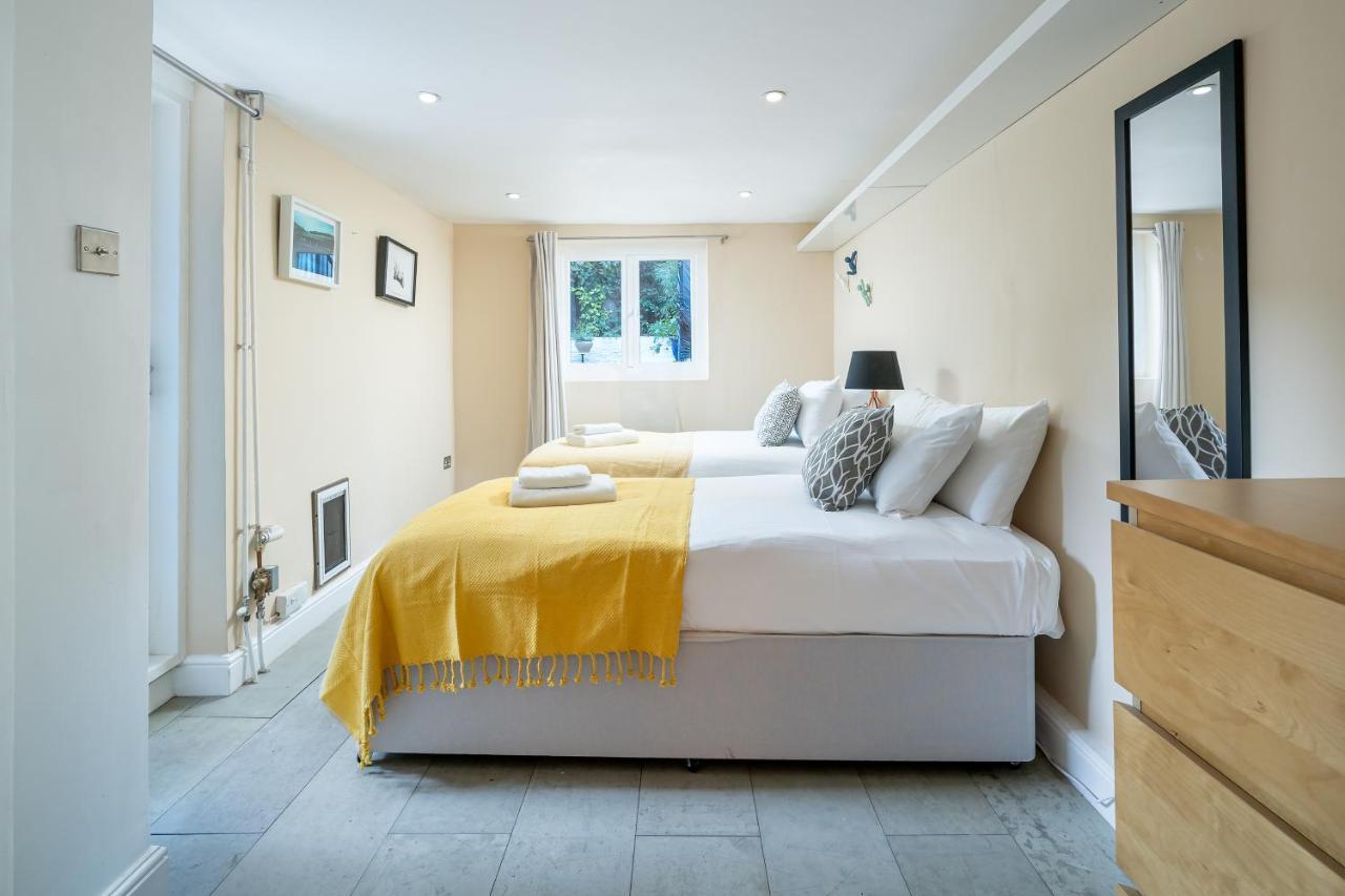 Sleek Flat With Communal Courtyard ลอนดอน ภายนอก รูปภาพ