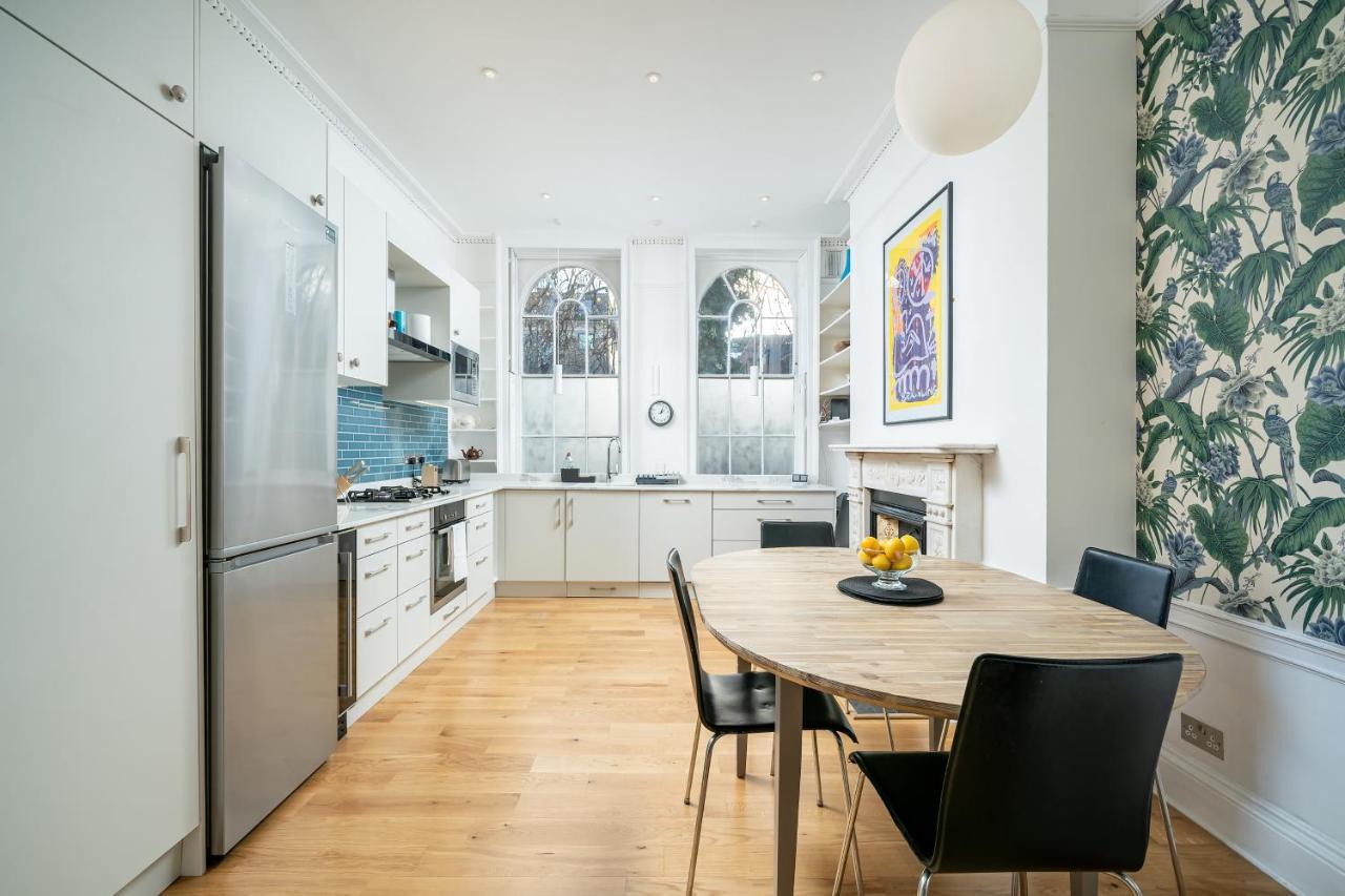 Sleek Flat With Communal Courtyard ลอนดอน ภายนอก รูปภาพ