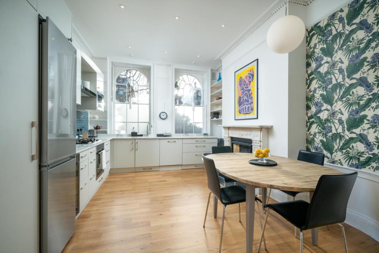 Sleek Flat With Communal Courtyard ลอนดอน ภายนอก รูปภาพ